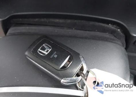 2018 Honda Pilot Ex-L z USA, uszkodzony, nr VIN 5FNYF6H57JB003467